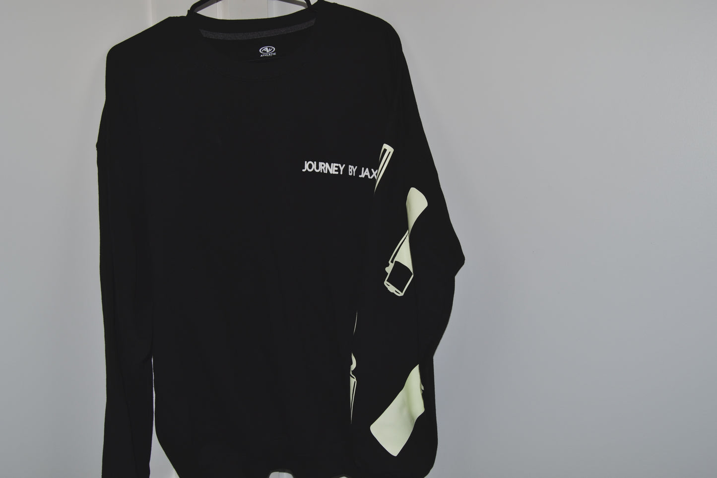 Cant Dim My Light Crew Neck